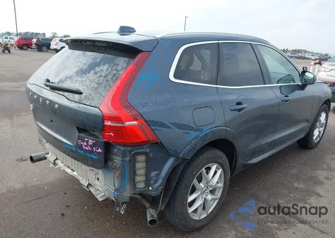 2021 Volvo Xc60 T5 Momentum из США, поврежденный, VIN YV4102RKXM1765542